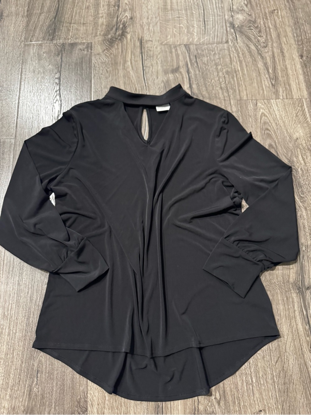 Chico's Black Long Sleeve Keyhole Neck Blouse size 2 (large) women